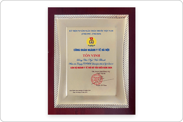 Đội ngũ bác sĩ giỏi, bằng cấp chính quy, giàu thành tích