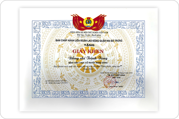 Đội ngũ bác sĩ giỏi, bằng cấp chính quy, giàu thành tích
